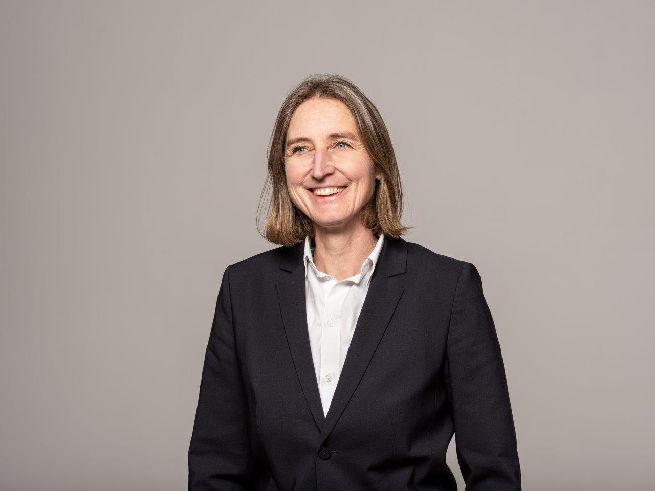 Sachverständige Tirol, Portrait Mary Hacket